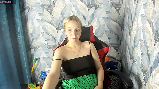 stella leex online show from November 4, 5:12 pm