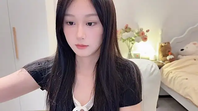 Cassie-20 online show from June 13, 9:07 am