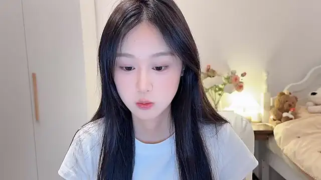 Cassie-20 online show from June 16, 9:23 am
