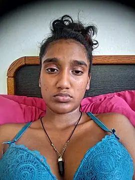 Snapshot of indianpink_lips chatting on March 4, 10:54 am indianpink lips online show from March 4, 10:54 am