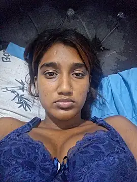 indianpink lips online show from March 27, 12:38 pm