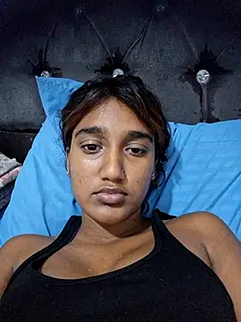 indianpink lips online show from April 2, 2:26 pm