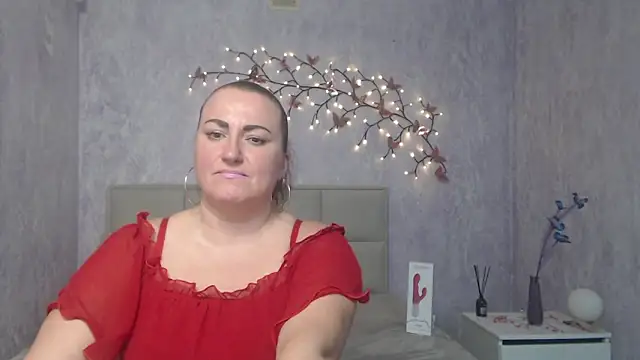 DianaMGG online show from February 17, 7:27 am