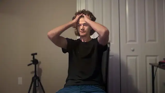 Snapshot of greekmythics chatting on October 22, 11:21 am greekmythics online show from October 22, 11:21 am