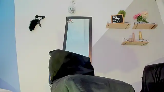 Aria fitness online show from November 25, 1:11 pm