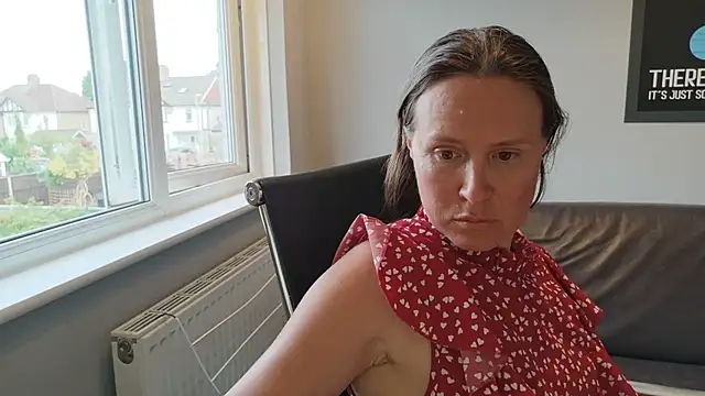 Snapshot of eatmypie69 chatting on July 6, 6:43 pm eatmypie69 online show from July 6, 6:43 pm