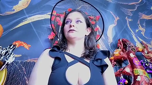 AmandaKovich online show from October 30, 7:36 pm