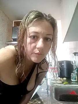 Snapshot of angellyhorny chatting on November 27, 11:23 am angellyhorny online show from November 27, 11:23 am