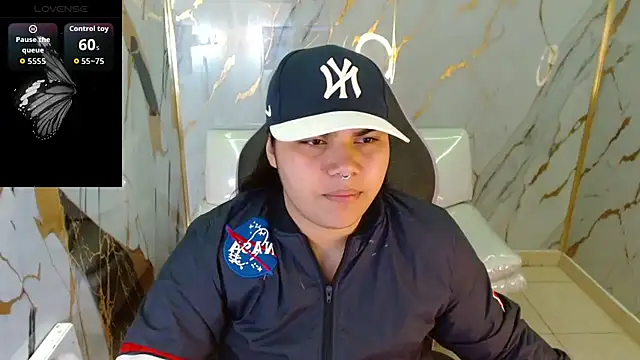 melany rouse18 online show from April 6, 4:10 am