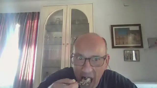 llopaco online show from October 23, 11:53 am