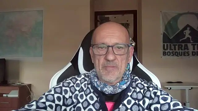 Snapshot of llopaco chatting on February 3, 1:49 pm llopaco online show from February 3, 1:49 pm