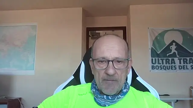 Snapshot of llopaco chatting on February 20, 12:05 pm llopaco online show from February 20, 12:05 pm