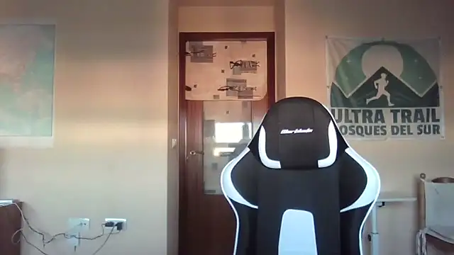 Snapshot of llopaco chatting on February 22, 5:22 pm llopaco online show from February 22, 5:22 pm