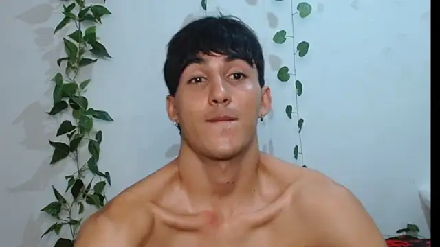 neithanzynxx online show from February 22, 10:42 pm