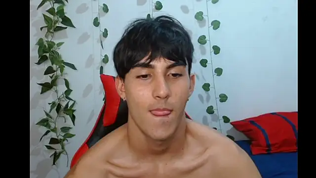 neithanzynxx online show from March 1, 7:15 pm
