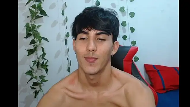 neithanzynxx online show from March 2, 7:56 pm