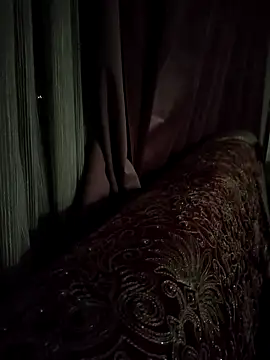 Snapshot of Loly2025 chatting on March 21, 2:28 am Loly2025 online show from March 21, 2:28 am