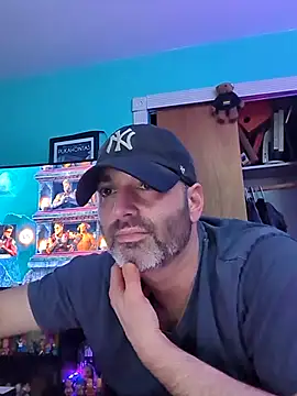 Novabear6996 online show from April 10, 6:40 am