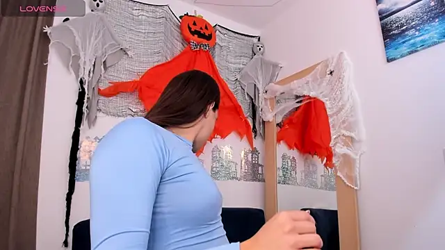 Baby Asshley online show from October 24, 5:20 pm