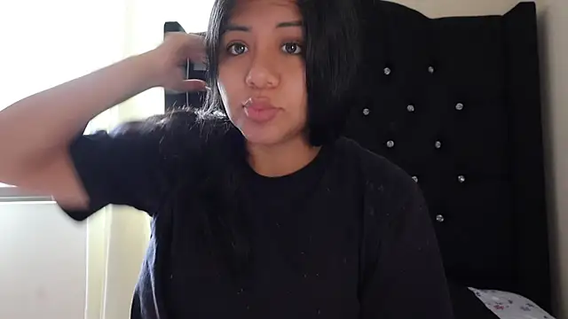 Karla Stein2025 online show from January 9, 2:53 pm