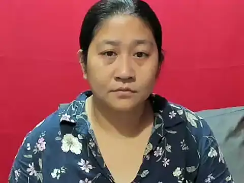 hotchubby88 online show from December 7, 8:05 pm
