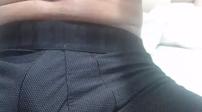 JhonTorres018 online show from February 15, 1:21 am