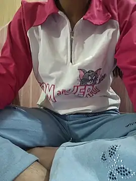 Snapshot of Aaradhna-hoy chatting on November 10, 10:47 am Aaradhna-hoy online show from November 10, 10:47 am