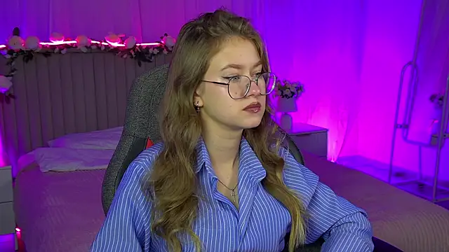 EveMundie online show from November 28, 10:29 am