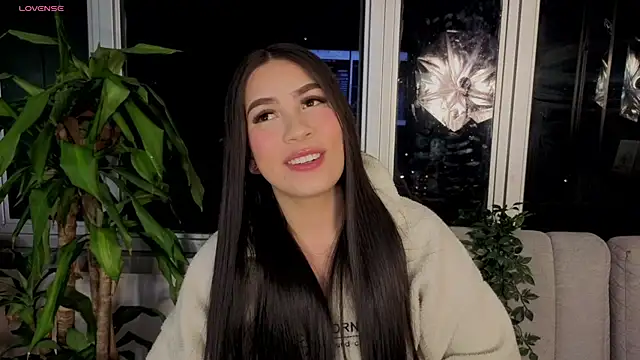 Snapshot of Ivanna_West chatting on October 8, 10:24 am Ivanna West online show from October 8, 10:24 am