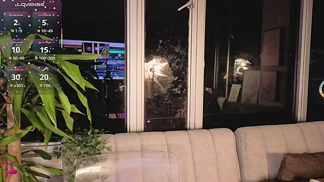 Snapshot of Ivanna_West chatting on November 5, 9:53 am Ivanna West online show from November 5, 9:53 am