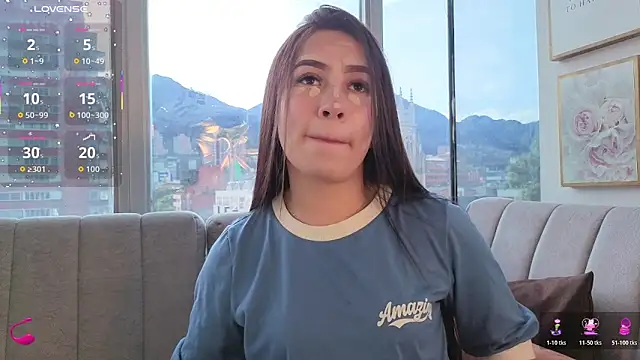 Snapshot of Ivanna_West chatting on November 10, 11:42 am Ivanna West online show from November 10, 11:42 am