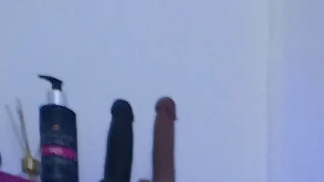 Double R12 online show from March 7, 5:18 am