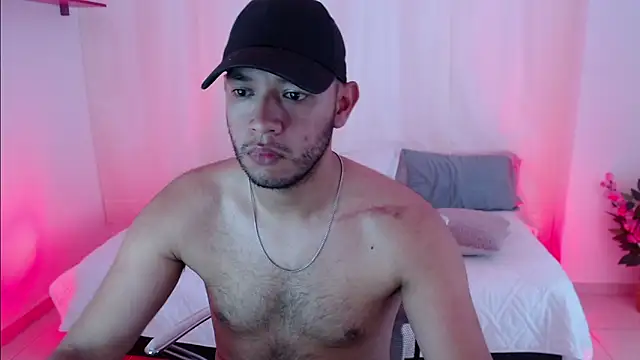 Double R12 online show from March 17, 3:29 pm