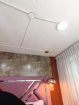 Snapshot of EmmaSulivan chatting on January 6, 12:20 pm EmmaSulivan online show from January 6, 12:20 pm