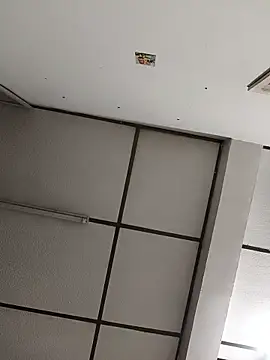 Snapshot of EmmaSulivan chatting on April 13, 10:10 am EmmaSulivan online show from April 13, 10:10 am