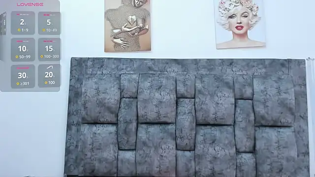 Chloe diamondss online show from March 8, 3:50 am