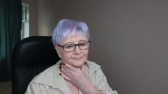 Sandra Snowflake online show from March 20, 10:10 am