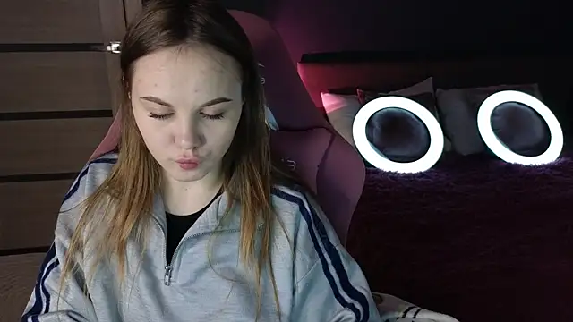 Dyna bae online show from October 8, 8:12 am