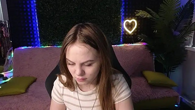 Dyna bae online show from October 15, 8:03 am