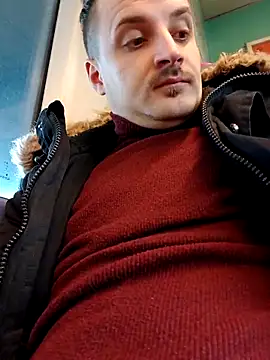 Eusuntnoulgigolo online show from November 2, 9:00 am