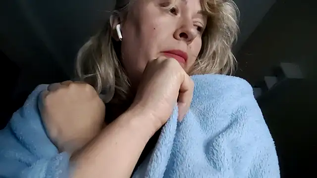 Snapshot of Mary888x chatting on September 25, 7:50 pm Mary888x online show from September 25, 7:50 pm