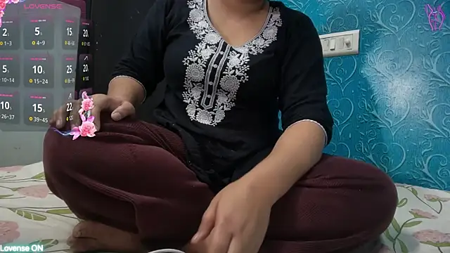 Snapshot of Sassy-soumu chatting on February 7, 9:46 am Sassy-soumu online show from February 7, 9:46 am