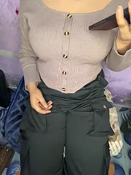 Snapshot of Sassy-soumu chatting on February 23, 7:22 pm Sassy-soumu online show from February 23, 7:22 pm