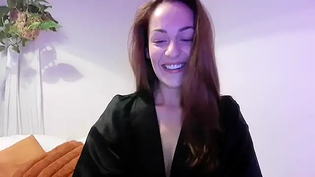 Edenfox- online show from November 23, 8:19 pm