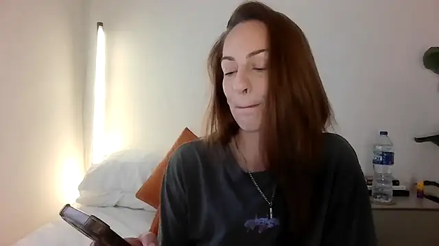 Edenfox- online show from March 12, 2:12 pm