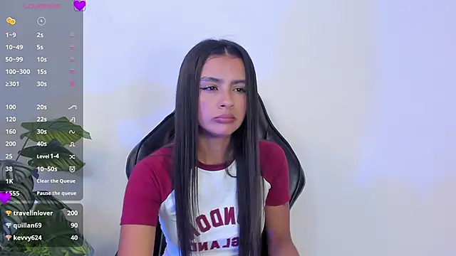 Snapshot of katia_foxxx_ chatting on March 11, 8:20 pm katia foxxx online show from March 11, 8:20 pm