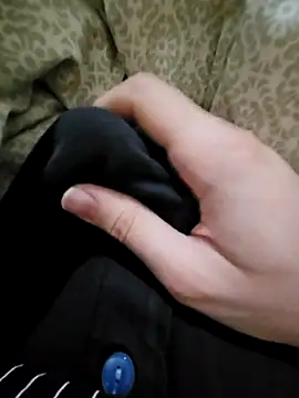 skiciyunis online show from December 4, 9:01 pm