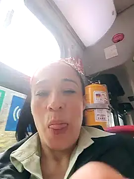 Coeur de luxure online show from October 2, 7:54 pm