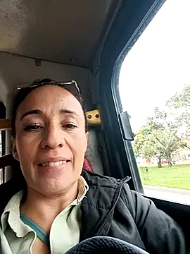 Coeur de luxure online show from April 14, 6:14 pm