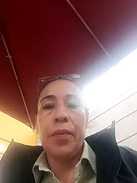 Coeur de luxure online show from April 16, 1:45 pm